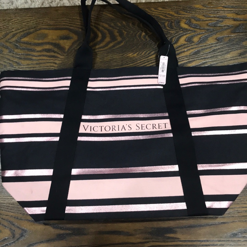 VS Tote